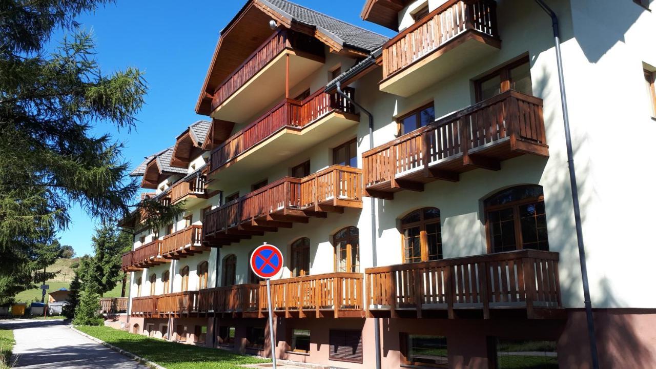 Kamzik Donovaly Apartmany A Studia Bagian luar foto